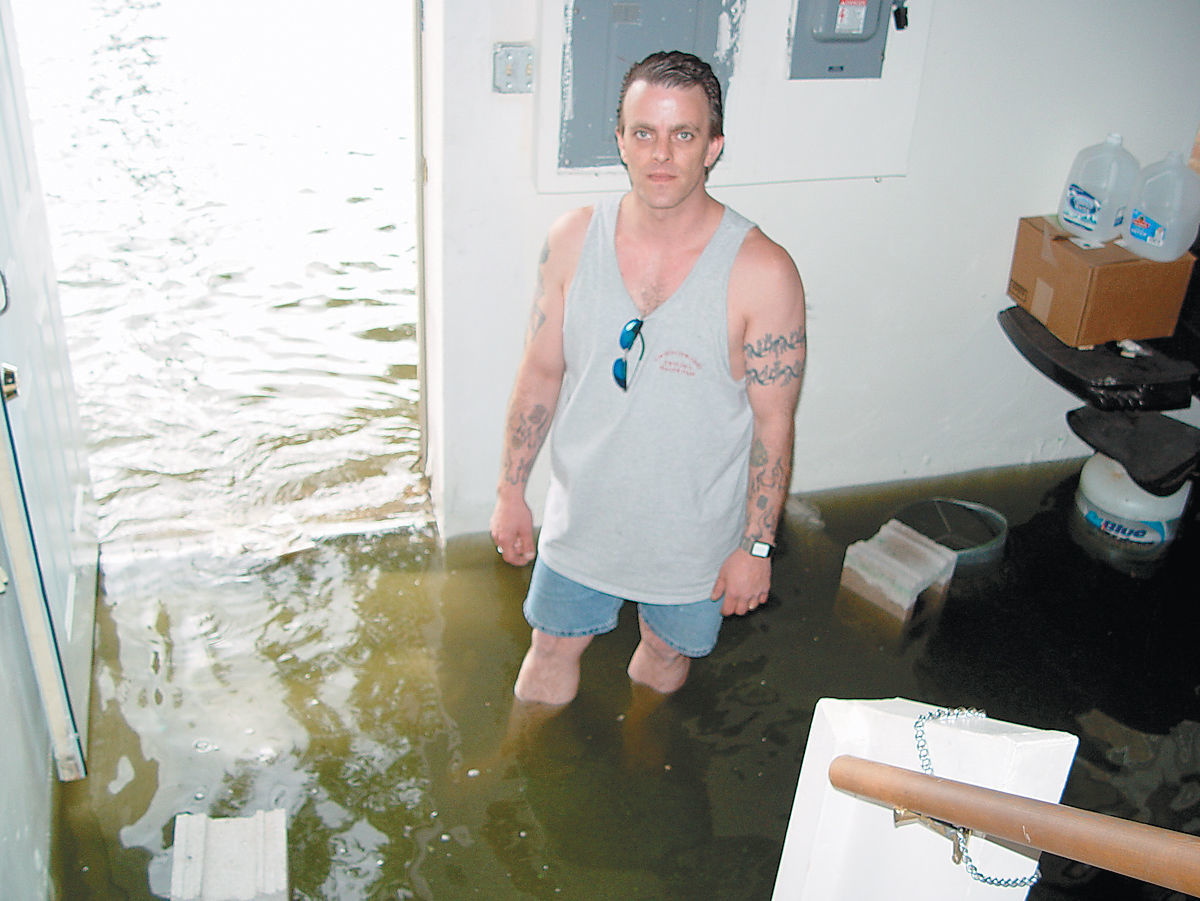 061418-ctzn-news-flood012